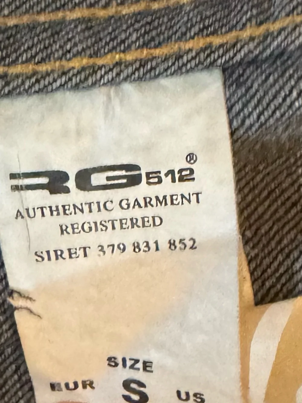 Vintage RG 512 Sleeveless Blue Jean Jacket - Picture 8 of 13